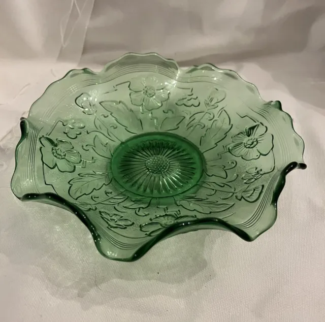 1905 Northwood EAPG BLOSSOMS & PALMS Green Ruffled 7-1/2 Bowl