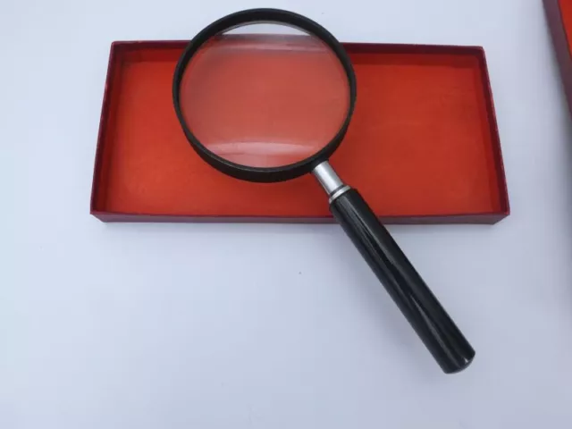 Große Leselupe runde Lupe  magnifying glass