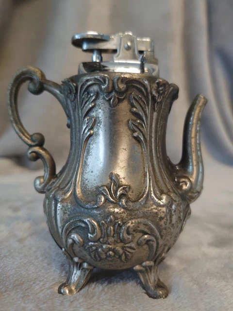 Briquet de table théière en régule
