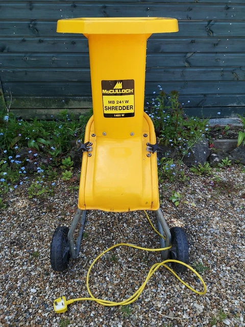 Image of Wolf Garten SDL 2800 EVO chipper/shredder on Amazon website