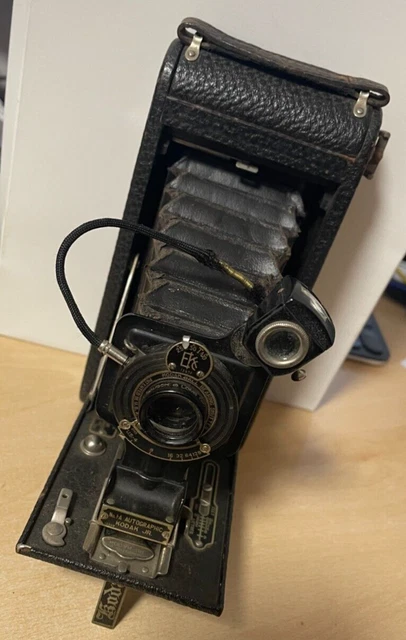 Cámara autográfica Kodak de bolsillo 1A loca en los EE. UU. - alrededor de la década de 1920