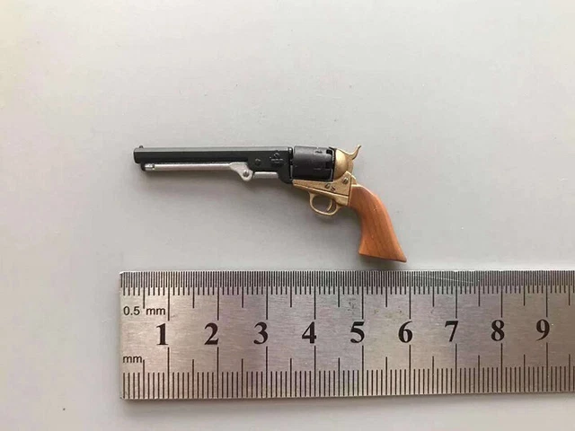 Revolver Scale E3-3-7 1/6 SCALE Soldier Western Cowboy Plastic Revolver Model for 12 ...