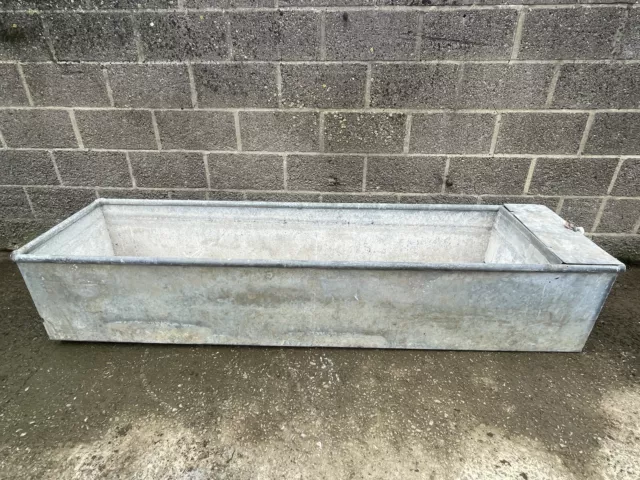 LARGE VINTAGE RUSTIC GALVANISED RIVETED TROUGH / GARDEN PLANTER 8ft