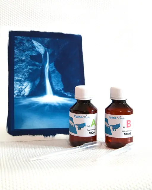 CLASSIC CYANOTYPE KIT: YOU'LL GET CHEMICALS IN BROWN BOTTLES (100+100ml)+DROPPER
