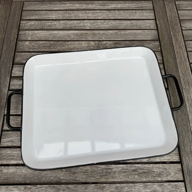 https://www.picclickimg.com/mEcAAOSw3HFljfwS/Pottery-Barn-Handcrafted-White-Enamel-Serving-Tray-Chipped.webp