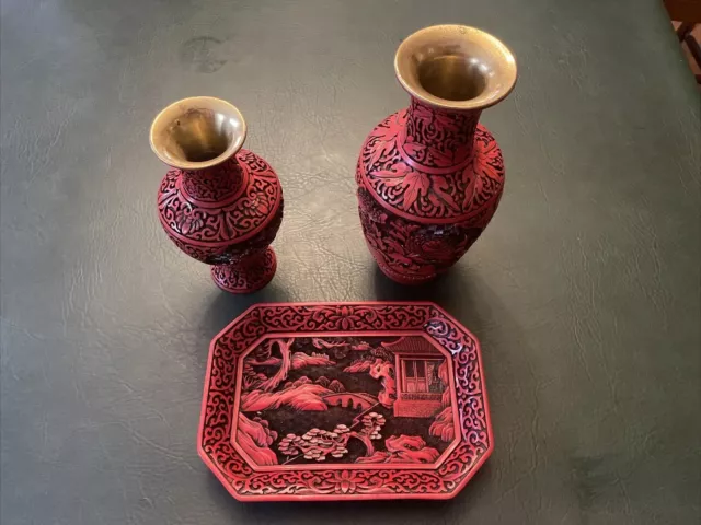 Set Of 3 Resin Faux Cinnabar Lacquer Chinese 10" Vase 8” Vase And Tray