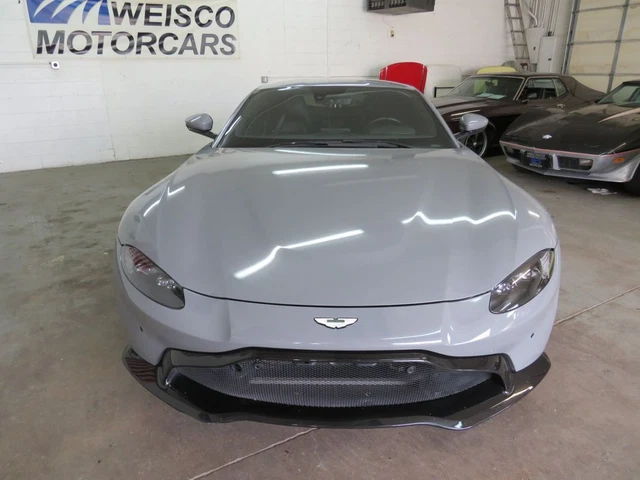 2020 Aston Martin Vantage Coupe Full custom wrap 21