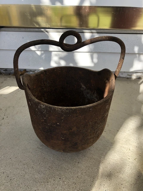Antique Old Cast Iron Pot With Curly  Handle  5-1/4" High