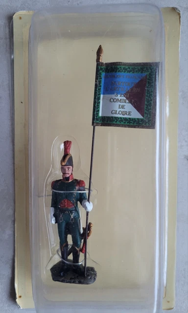 Soldat De Plomb Guy Renaud, Porte-drapeau Numéroté 16797, District St Germain Des Prés, échelle 54mm