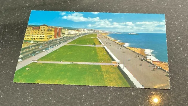 The Lawns & Seafront Hove Vintage Brighton Sussex Postcard PM1971