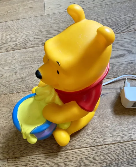 Lámpara De Mesita De Noche Winnie The Pooh Disney Luz Habitación Infantil