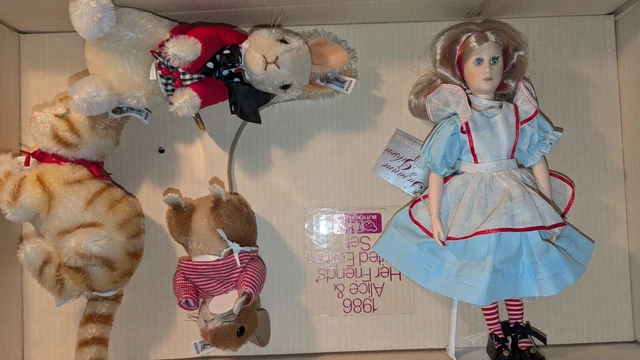 VINTAGE STEIFF ALICE in Wonderland and Friends Set 1986 NRB