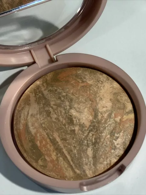 Laura Geller Baked Balance N Glow Illuminating Foundation~ Shade Deep 9 Grams