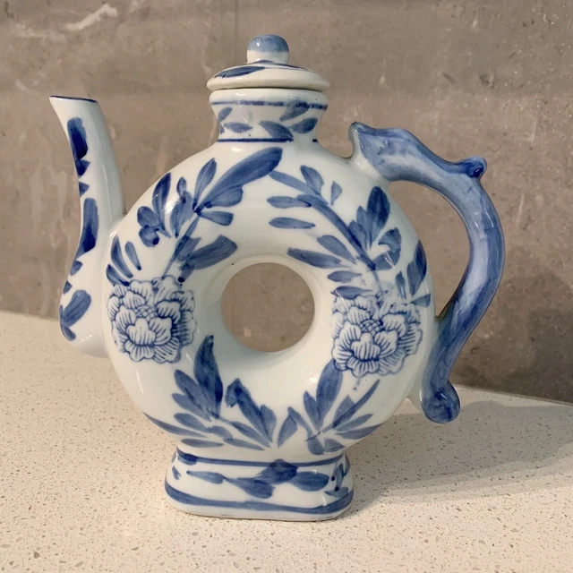 Vintage Ceramic Chinese Teapot in Blue & White