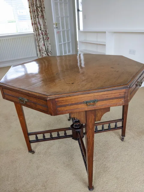 Antique octagonal Mahogany Table with 4 drawers