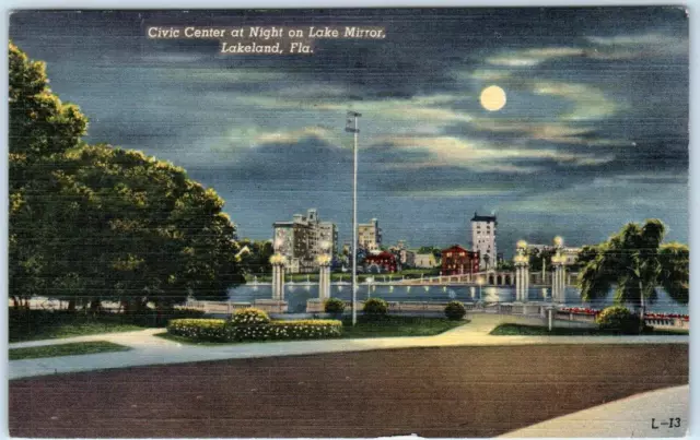 LAKELAND, Florida  FL   Night View CIVIC CENTER on LAKE MIRROR  1951 Postcard