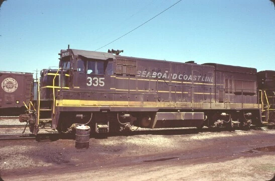 SCL 335 U18B (SEABOARD COAST LINE) --- Original Slide T9-4