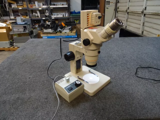 OLYMPUS SZ6045 Microscope SZ60 TL3-115 Light, SZ-ST Stand SZ-CHI Lens OLYMPUS SZ6045 Microscope SZ60 TL3-115 Light, SZ-ST Stand SZ-CHI Lens
