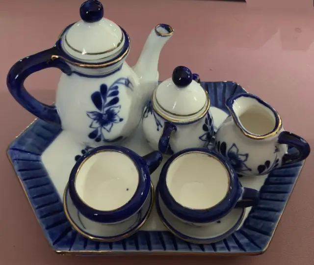 Doll House Tea Set 8 pcs Miniature Tea Set Ceramic Blue Flowers Vintage