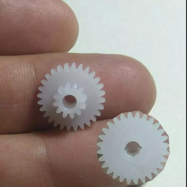 2PCS Plastic Double Gear 12 Teeth 0.5 Mold +28 Teeth 0.5 Mold Aperture 3mm