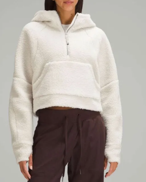 Lululemon Lululemon scuba half zipper hoodie color in dewy size M