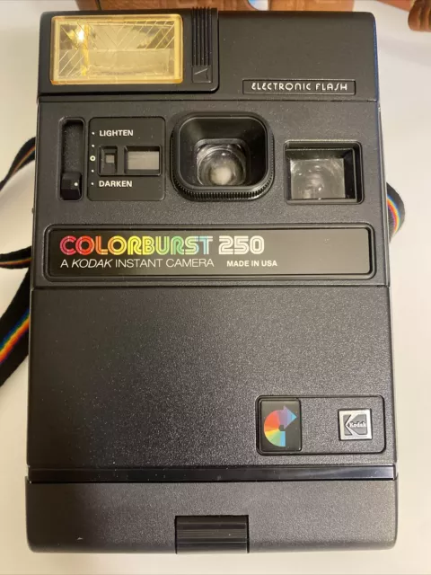 Kodak Colorburst 250 Instant Camera  With Original Bag Untested VGC atq