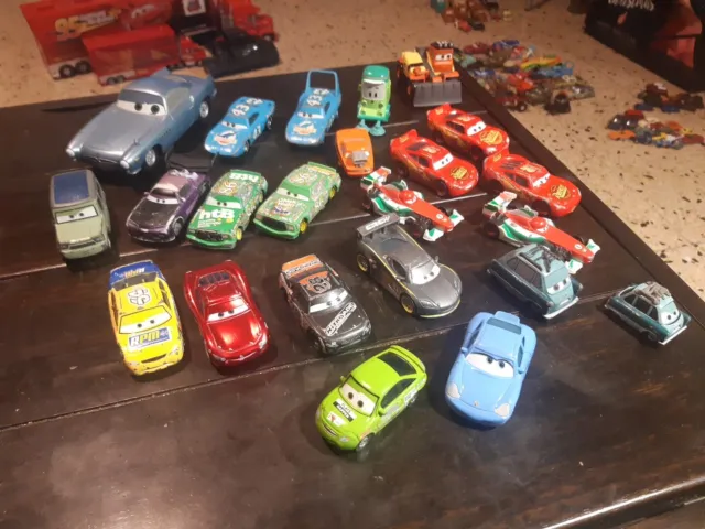 Lot Petite Voiture Cars Disney Pixar Mc Queen