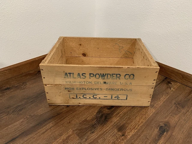 ATLAS POWDER CO Wilmington DE High Explosives I.C.C.14 Wooden Dynamite Crate