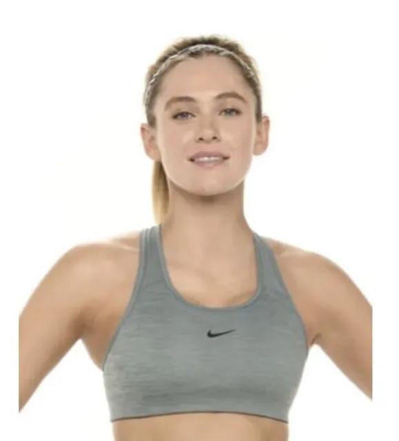 Nike Swoosh Medium-Support 1-Piece Pad Sports Bra