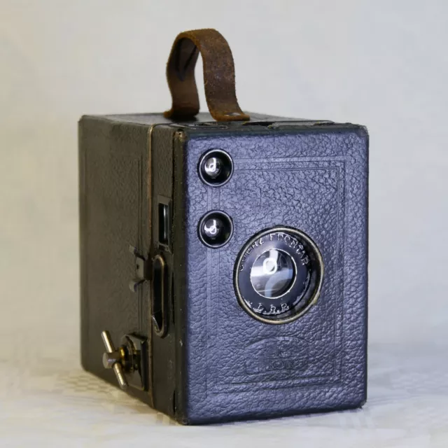 Antike Boxkamera ZEISS IKON Box-Tengor mit Goerz Frontar D.R.P. Foto Kamera Deko