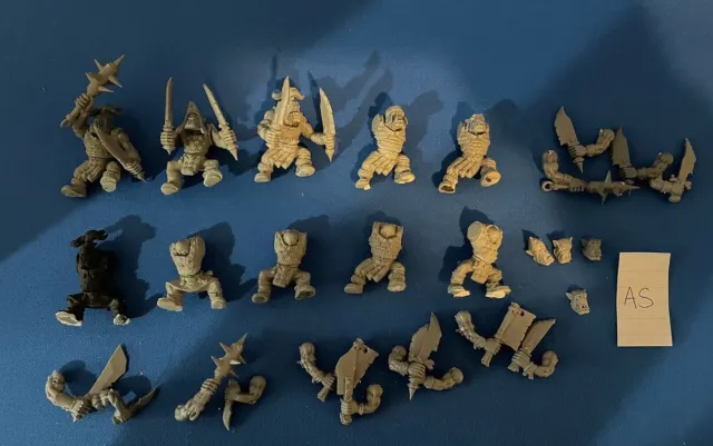 A05 Warhammer Orcs and Goblins Plastic Orc Warriors (x10)