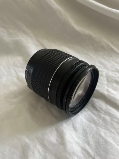 Canon EF USM 28-200mm f/3.5-5.6 USM Lens