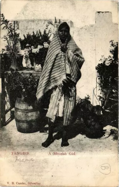 CPA AK TANGER A Moorish Girl MAROC (720011)