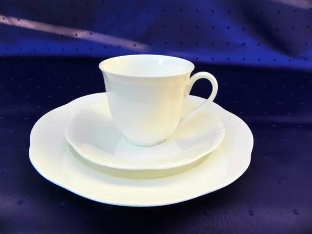 Kaffeetasse, Untertasse, Kuchenteller von Villeroy & Boch Arco weiss