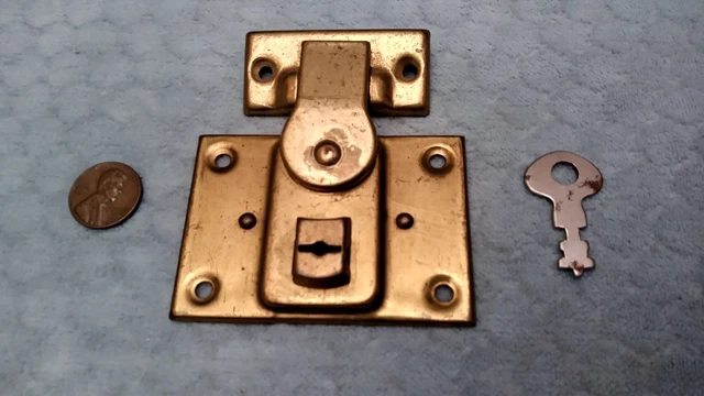 Trunk Latches Suitcase Flip Hasp Lockable NOS