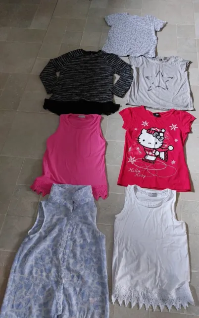 7 X Pieces of Clothes Bundle 7-8-9 years Mix Top & T-Shirt, Vest - Christmas.