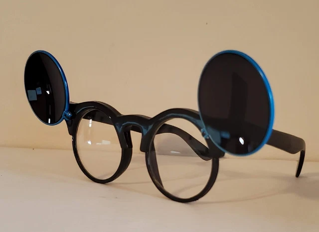 Vintage Flip Up Sunglasses   Funky Flippers Blue
