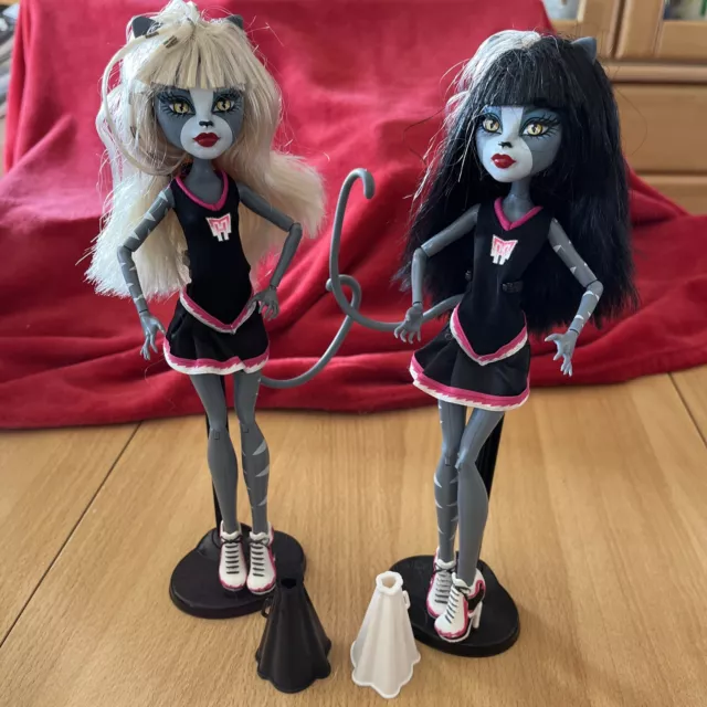 Monster High Meowlody & Purrsephone - Fearleading