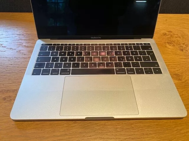 MacBook Pro, 13", 2017, 16 GB Arbeitsspeicher, 256 GB HD, VOLLE FUNKTION