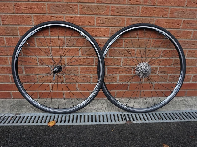 CANNONDALE MADDUX RS3.0 700c Clincher wheels, Shimano 10sp