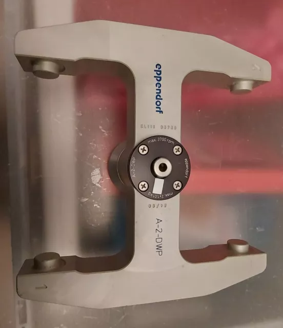 Eppendorf Centrifugeuse / Centrifuge  Rotor    A-2-Dwp   (Sans Godets)