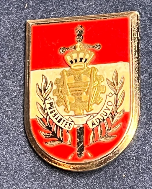 MÉDAILLE, BROCHE, PUCELLE, insigne militaire ECOLE D'ARTILLERIE EUR 9 MÉDAILLE, BROCHE, PUCELLE, insigne militaire ECOLE D'ARTILLERIE EUR 9