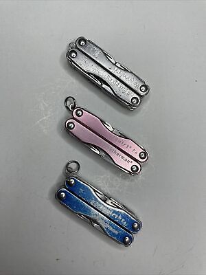 Leatherman SQUIRT P4 Multi-Tool with 7 tools - Various Colors