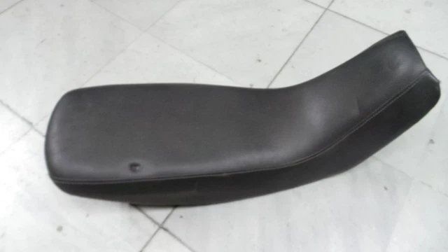 Honda Dominator (NX650) Saddle Cover - Red, Made In Italy - Compatible 1988+