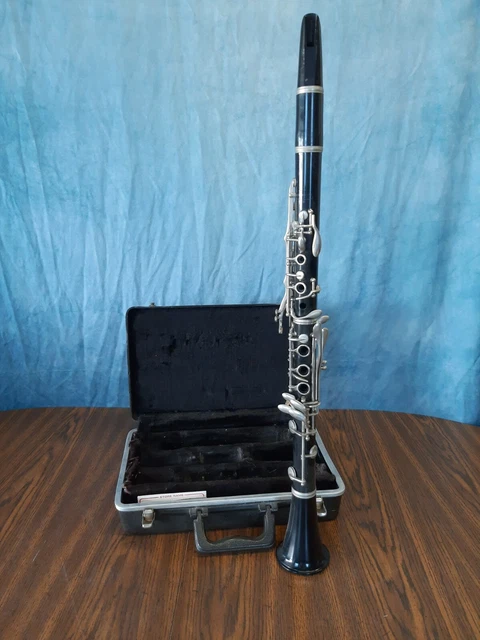 Selmer Bundy Resonite Clarinet For Repair/Cleaning Selmer Bundy Resonite Clarinet For Repair/Cleaning