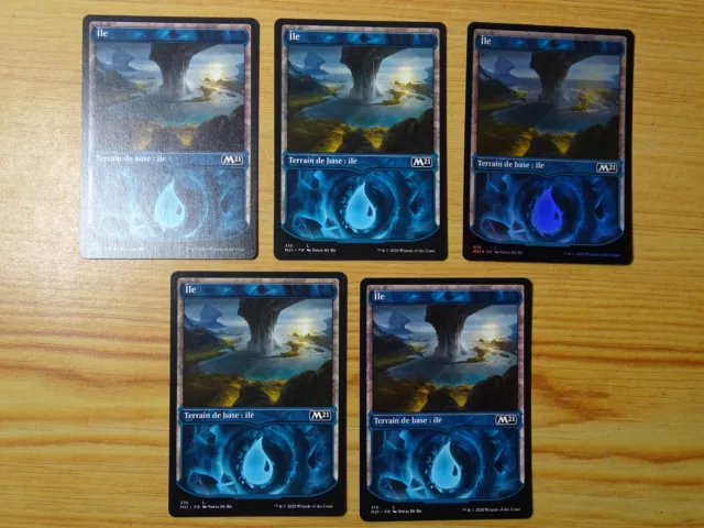 Carte Magic : Lot de 5 Iles - M2021 Extras - 1 FOIL - NM