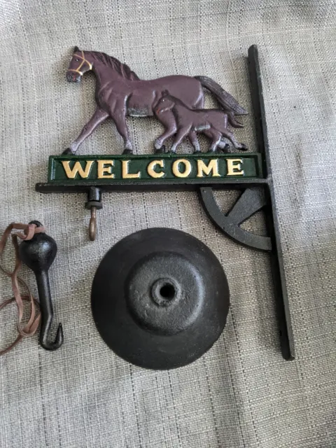 Cast Iron Horse Foal Bell Garden Shed Farm Stables Wall Dinner barn Welcome