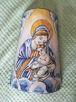 Bellissima Tegola in ceramica di castelli,con Madonna dipinto a mano 