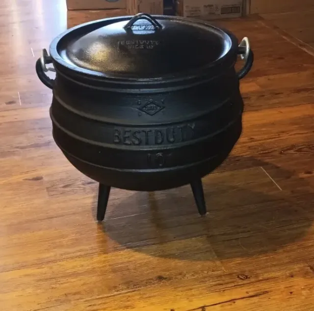 Cast Iron African Cooking Pot With Legs. Potjie, Cauldron Number 10 Dutch Oven