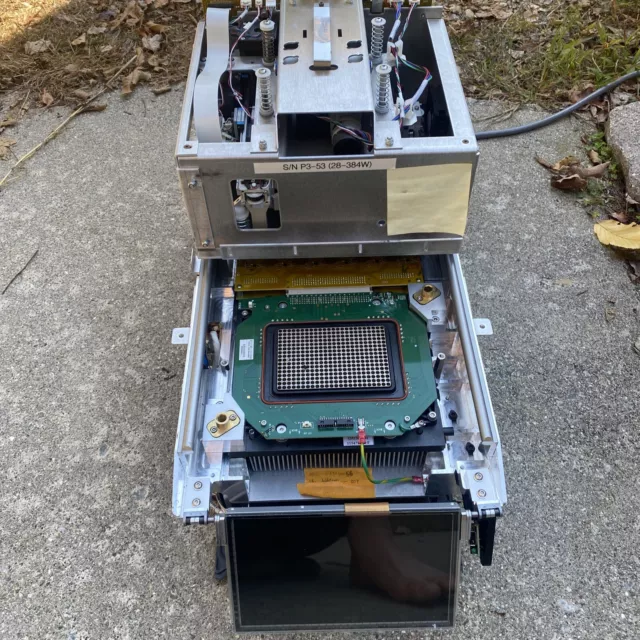 Bio-Rad BioRad CFX Opus 384 Real-Time PCR System For Parts/Repair! Powers On!